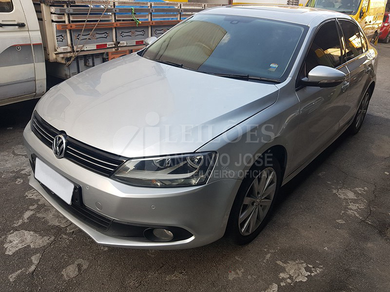 LOTE 033 - Jetta 2.0 Total Flex 8V Triptronic 2012