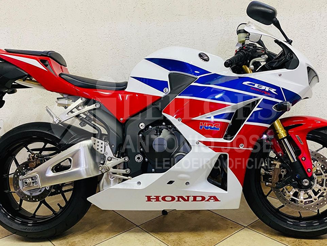 Lote 003 - Honda CBR 600RR 2014