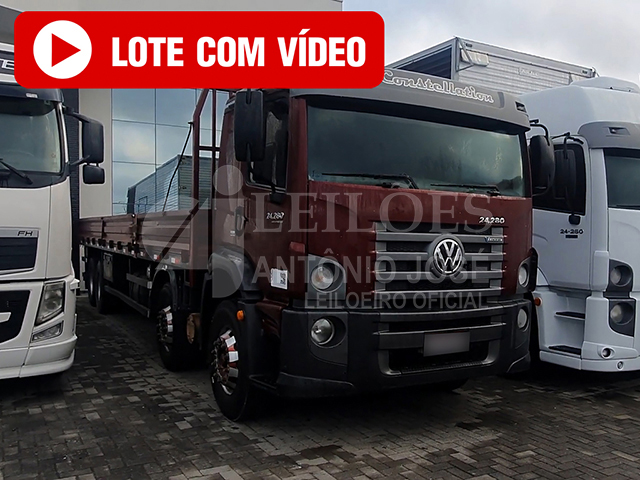 LOTE 005 - VOLKSWAGEN 24-280 Bitruck 2015