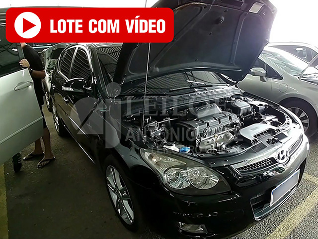 LOTE 014 - Hyundai i30 2.0 2011 
