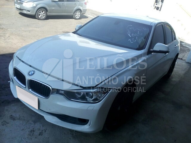 LOTE 022 - BMW Série 3 320i Sport ActiveFlex 2016