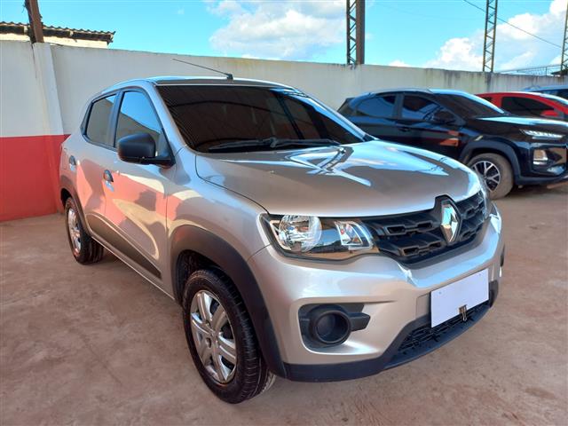 LOTE 004 KWID ZEN 10MT 2021/2022 