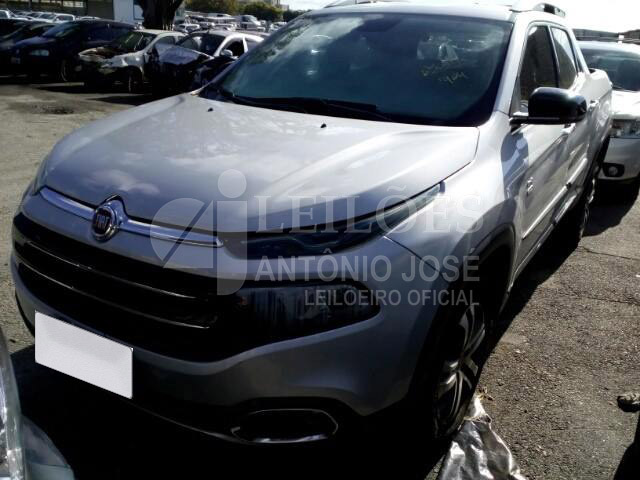 LOTE 020 - Fiat Toro Freedom 2.0 MT6 4x4 2017
