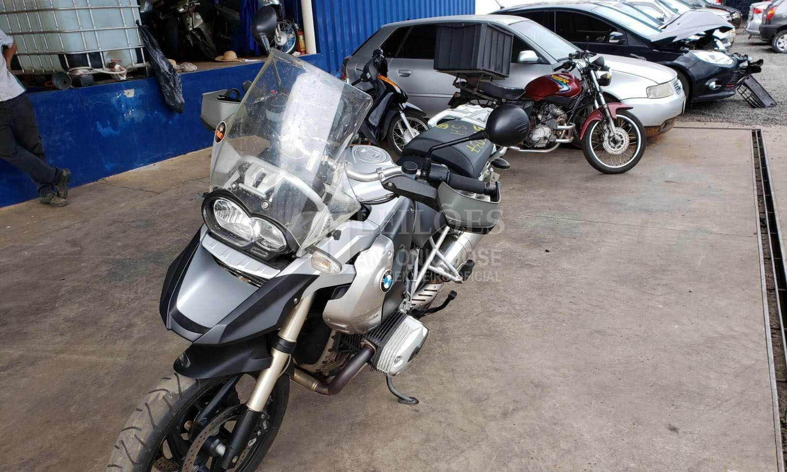 ‎LOTE 003 - BMW R 1200 2009