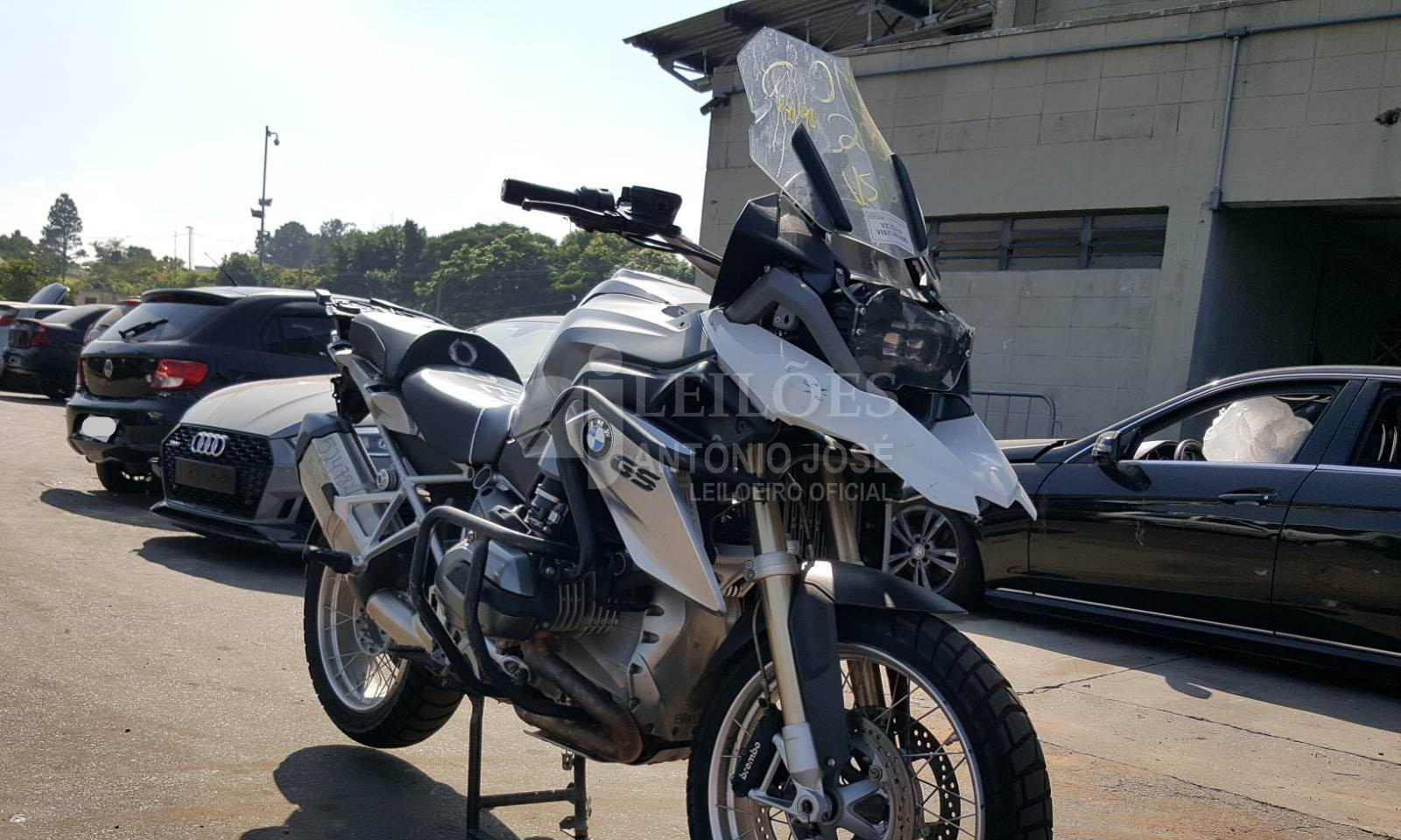LOTE 005-BMW R 1200 GS 2013