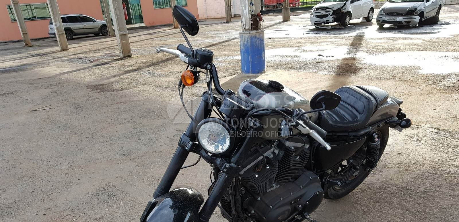 LOTE 008 - HARLEY DAVIDSON SPORTSTER XL 1200CX