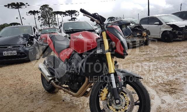 LOTE 012 - HONDA CB 600 F 2014