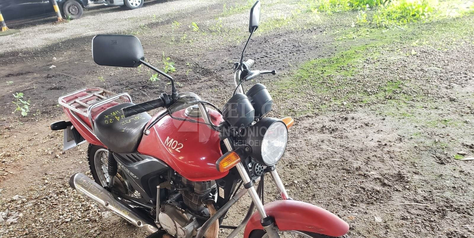 LOTE 014 - HONDA CG 125 CARGO KS