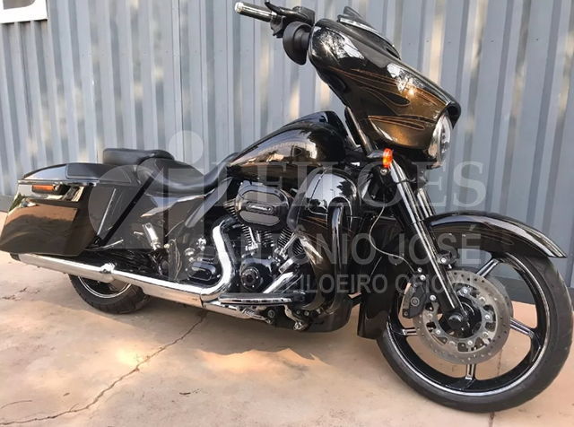 Lote 009 - Harley-davidson Street Glide Cvo 2016