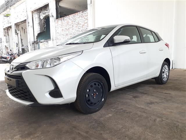 LOTE 026 YARIS HA XL15