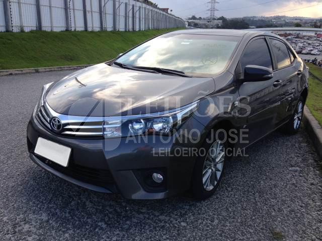 LOTE 024 - Toyota Corolla 2.0 XEi Multi-Drive S 2017