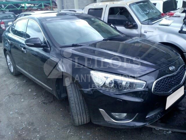 LOTE 023 - Kia Cadenza EX 3.5 V6 (Aut) 2015