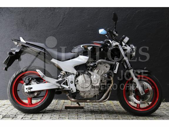 LOTE 019 - Honda - CB 600 F Hornet 2006