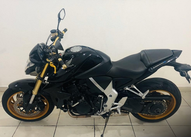 LOTE 298 - HONDA CB 1000 R