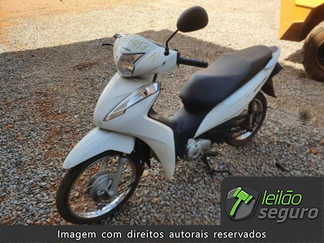 LOTE 048 - HONDA BIZ 110I 2020