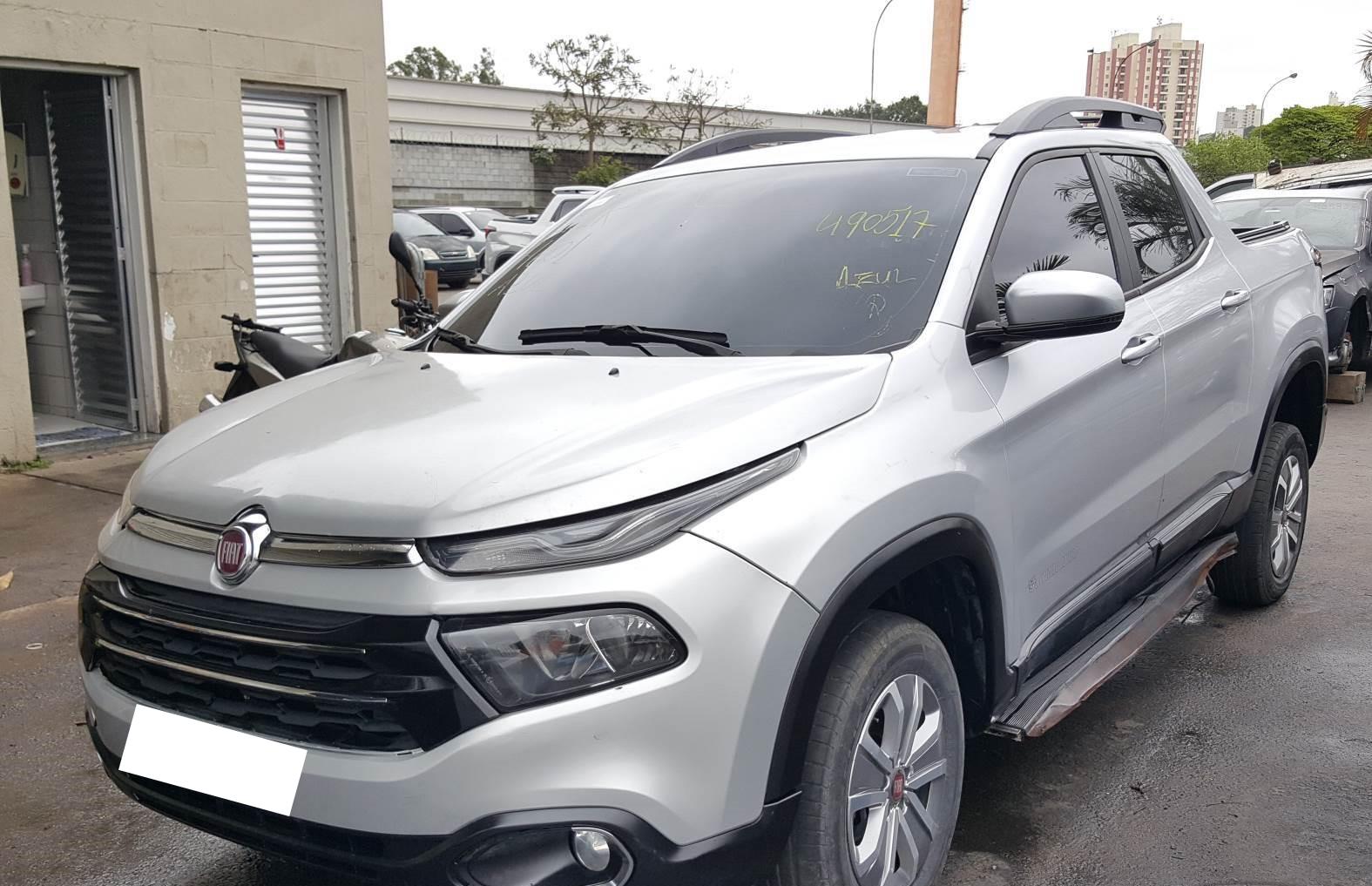 LOTE 098 FIAT TORO FREEDOM AT6 1.8 16V