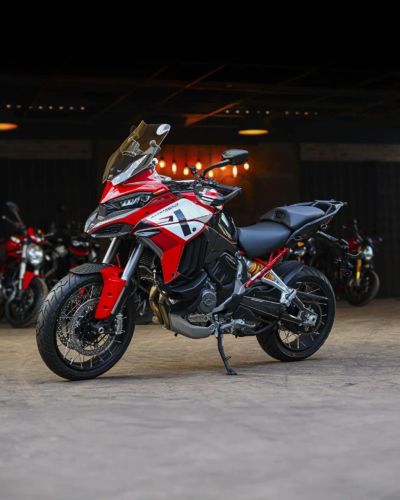 LOTE 005 DUCATI MULTISTRADA 1160 V4S