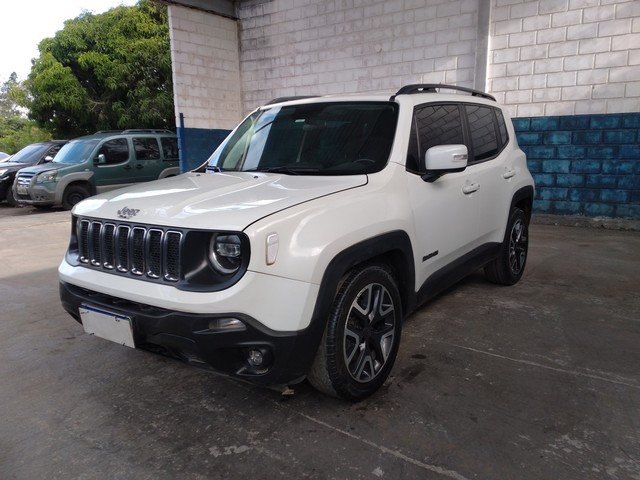 LOTE 098 JEEP RENEGADE LNGTD AT
