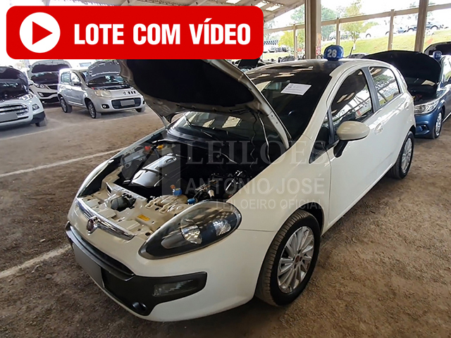 LOTE 014 - Fiat Punto Essence SP 1.6 Flex 16V 5p 2016